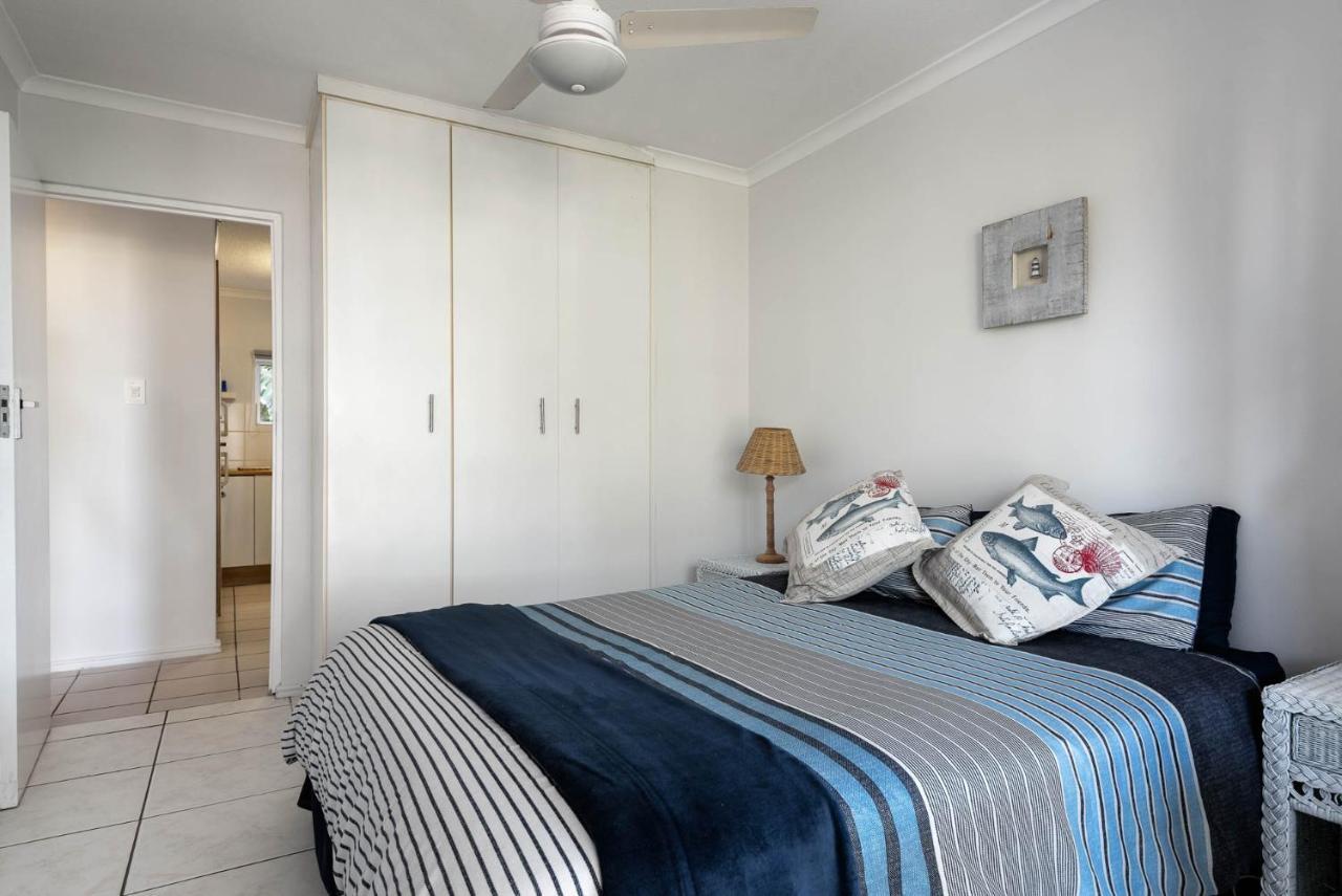 Loadshedding Free!! Tropical Beach Oasis, Wi-Fi, Views, Pool, Netflix 발리토 외부 사진